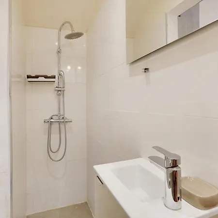 公寓 Fully Renovated Studio Buttes-chaumont 巴黎